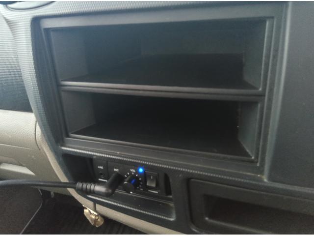 アトラストラック 　１．３５Ｔ　パネルバン　☆ディーゼルターボ☆ＦＭ／ＡＭオーディオ☆バックモニター☆拡声器☆左電格ミラー☆マーカーランプ☆パワーラックミニ☆荷台ステップ☆イージーヒルスタート☆ヒ―テッドドアミラー☆（23枚目）