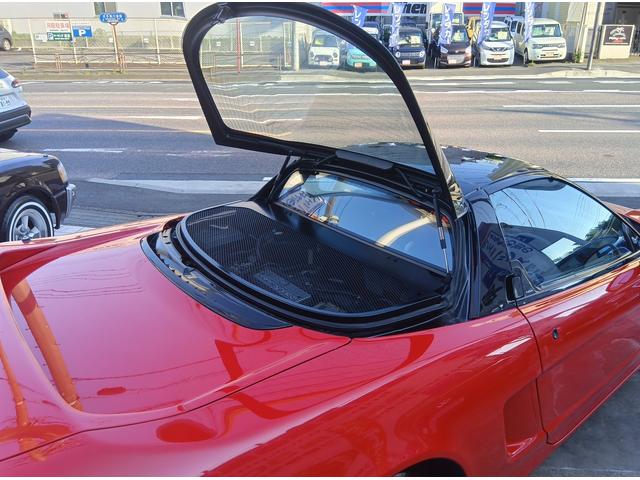 ＮＳＸ ベースグレード　ワンオーナー！新車から令和６年までディーラー点検記録紙有り！保証書・取説有！ディーラーオプションセキュリティー！フルノーマル車！黒本革シート！ＳＲＳユニット＆ラジエータタンク・キャップ交換済み！ＥＴＣ（46枚目）