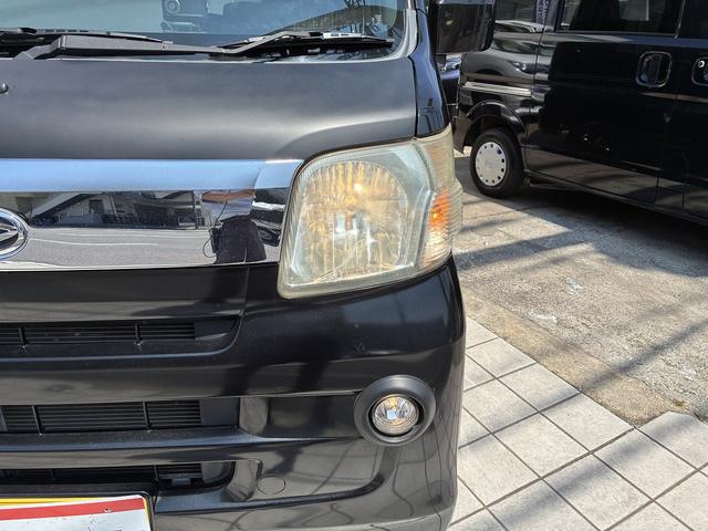 ハイゼットカーゴ クルーズターボリミテッド カスタム仕様!ハイルーフ!禁煙車!ターボ!5速マニュアル!SEIN SSアルミホイール!ドライブレコーダー!ディーラーオプションオーバーヘッドコンソール!キーレスエントリー!電動格納ミラー!フォグ!(15枚目)