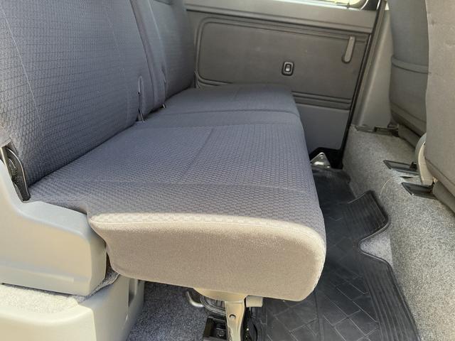 ハイゼットカーゴ クルーズターボリミテッド カスタム仕様!ハイルーフ!禁煙車!ターボ!5速マニュアル!SEIN SSアルミホイール!ドライブレコーダー!ディーラーオプションオーバーヘッドコンソール!キーレスエントリー!電動格納ミラー!フォグ!(37枚目)