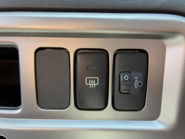 ハイゼットカーゴ クルーズターボリミテッド カスタム仕様!ハイルーフ!禁煙車!ターボ!5速マニュアル!SEIN SSアルミホイール!ドライブレコーダー!ディーラーオプションオーバーヘッドコンソール!キーレスエントリー!電動格納ミラー!フォグ!(60枚目)