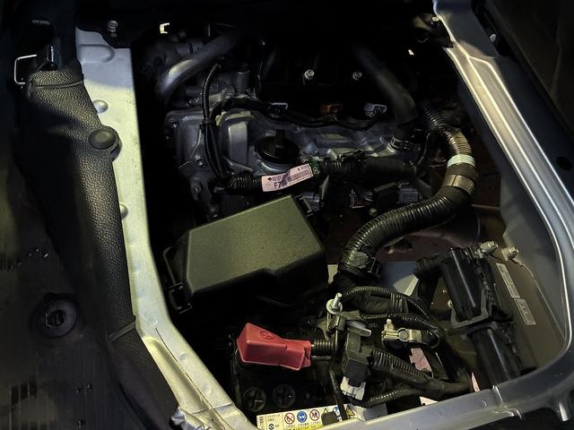 ハイゼットカーゴ ＤＸ　ＳＡＩＩＩ　ＨＲ☆ＳＡ３☆純正オーディオ☆ＯＰ大型室内ＬＥＤ灯☆ＯＰ間仕切りカーテン☆オーバーヘッドコンソール☆ＬＥＤヘッドライト☆衝突軽減ブレーキ☆レーンキープ☆オートハイビーム☆パワーウィンドウ☆ＡＢＳ☆（48枚目）
