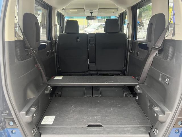Ｎ－ＢＯＸ＋ ２トーンカラースタイル　Ｇ　ＳＳパッケージ　特別仕様車☆Ｇａｔｈｅｒｓナビ☆ＴＶ☆バックカメラ☆エマージェンシーストップシグナル☆ユニバーサルブリッジ☆マルチスペースシステム☆後席オーバーヘッドコンソール☆ＥＴＣ☆両パワ☆専用ブルーパネル☆（51枚目）