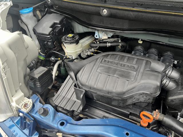 Ｎ－ＢＯＸ＋ ２トーンカラースタイル　Ｇ　ＳＳパッケージ　特別仕様車☆Ｇａｔｈｅｒｓナビ☆ＴＶ☆バックカメラ☆エマージェンシーストップシグナル☆ユニバーサルブリッジ☆マルチスペースシステム☆後席オーバーヘッドコンソール☆ＥＴＣ☆両パワ☆専用ブルーパネル☆（63枚目）