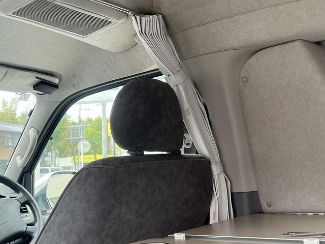 ハイエースワゴン ＧＬ　アムクラフト製コンパス！禁煙車！４ＷＤ！ポップアップルーフ！ＦＦヒーター！ザントレックスパワーインバーター１７５０＆バッテリーチャージャー４０Ａ！サイドオーニング！メモリーナビ！バックカメラ！フルセグ（43枚目）