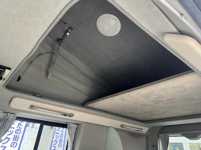 ハイエースワゴン ＧＬ　アムクラフト製コンパス！禁煙車！４ＷＤ！ポップアップルーフ！ＦＦヒーター！ザントレックスパワーインバーター１７５０＆バッテリーチャージャー４０Ａ！サイドオーニング！メモリーナビ！バックカメラ！フルセグ（56枚目）