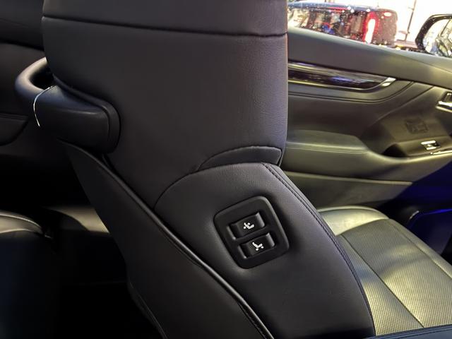 ヴェルファイア ２．５Ｚ　Ｇエディション　ＴＳＳ☆１０型純正ナビ☆ＴＶ☆純正１２型後席モニター☆バックカメラ☆ＢＴ・ＨＤＭＩ☆Ａｌｐｉｎｅ前後レコーダー付デジタルインナーミラー☆２列目エグゼクティブシート☆ＴＲＤ・モデリスタエアロ・マフラー☆（54枚目）