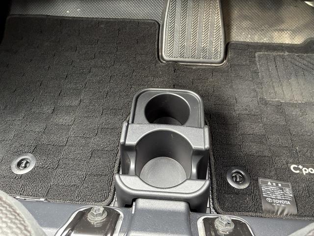 TOYOTA C POD G