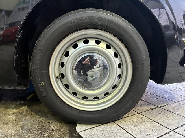 ビュート 12ST 光岡車☆オプション専用ウッド×赤革インパネ☆ストラーダSDナビ☆フルセグTV☆DVD再生☆ルームミラー型前後ドラレコ☆ETC☆赤革シートカバー☆禁煙車☆キーレスキー☆(12枚目)