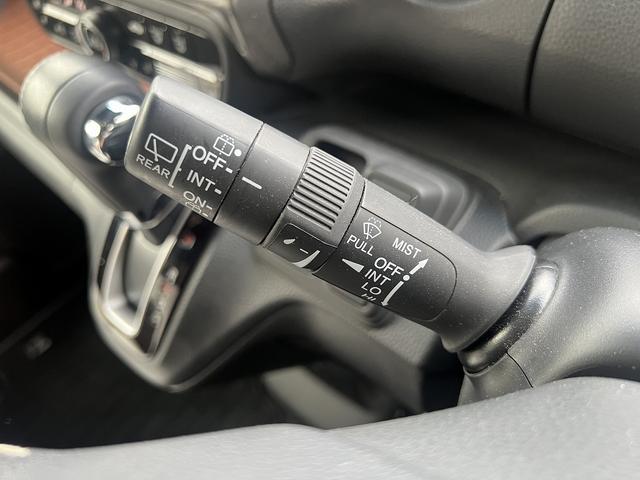 N-BOXカスタム L スタイル+ブラック ホンダセンシング☆タナベローダウン☆カヤバショック☆ロッソモデロ2本出マフラー☆8インチ純正ナビ☆フルセグ☆BT☆バックカメラ☆Gathers前後ドラレコ☆LEDライト☆シーケンシャルウィンカー☆(23枚目)