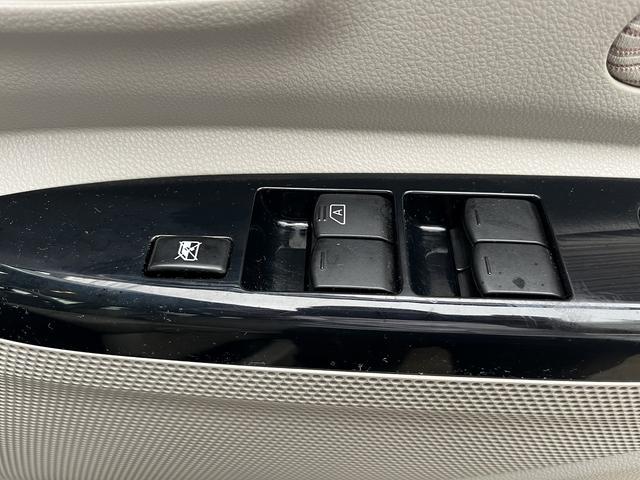 デイズルークス Ｘ　Ｖセレクション＋セーフティＩＩ　禁煙車！ユーザー買取車！ワンオーナー！純正メモリーナビ！フルセグ！Ｂｌｕｅ　ｔｏｏｔｈ！アラウンドビューカメラ！エマージェンシーブレーキ！パワースライドドア！アイドリングストップ！前後ドライブレコーダ（14枚目）