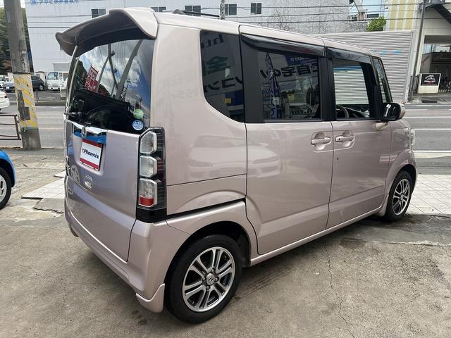 Ｎ－ＢＯＸ Ｇ・Ｌパッケージ　純正ナビ☆ＴＶ☆Ｂｌｕｅｔｏｏｔｈ☆ＳＤ☆ＤＶＤ視聴☆バックカメラ☆ステアリングリモコン☆エマージェンシーストップシグナル☆両側パワースライドドア☆ＥＴＣ☆純正１４インチアルミ☆ＨＩＤライト☆（7枚目）