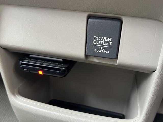 Ｎ－ＢＯＸ Ｇ・Ｌパッケージ　純正ナビ☆ＴＶ☆Ｂｌｕｅｔｏｏｔｈ☆ＳＤ☆ＤＶＤ視聴☆バックカメラ☆ステアリングリモコン☆エマージェンシーストップシグナル☆両側パワースライドドア☆ＥＴＣ☆純正１４インチアルミ☆ＨＩＤライト☆（32枚目）