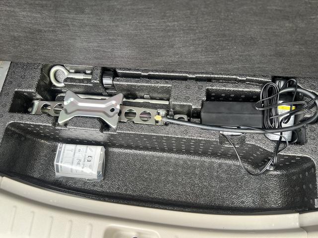 Ｎ－ＢＯＸ Ｇ・Ｌパッケージ　純正ナビ☆ＴＶ☆Ｂｌｕｅｔｏｏｔｈ☆ＳＤ☆ＤＶＤ視聴☆バックカメラ☆ステアリングリモコン☆エマージェンシーストップシグナル☆両側パワースライドドア☆ＥＴＣ☆純正１４インチアルミ☆ＨＩＤライト☆（52枚目）