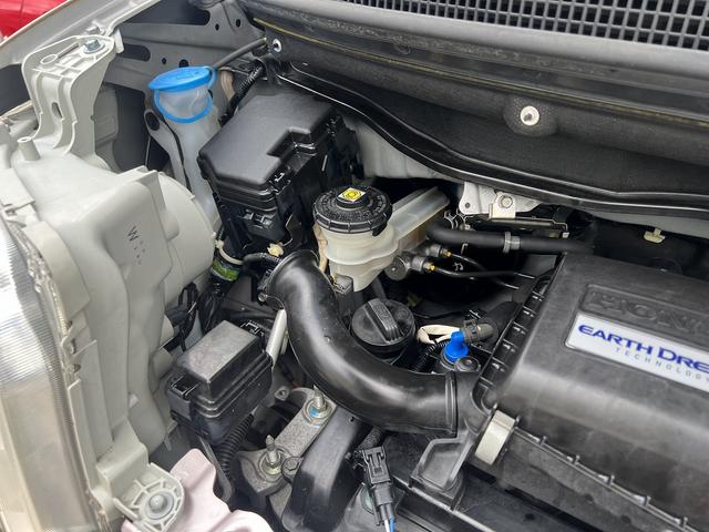 Ｎ－ＢＯＸ Ｇ・Ｌパッケージ　純正ナビ☆ＴＶ☆Ｂｌｕｅｔｏｏｔｈ☆ＳＤ☆ＤＶＤ視聴☆バックカメラ☆ステアリングリモコン☆エマージェンシーストップシグナル☆両側パワースライドドア☆ＥＴＣ☆純正１４インチアルミ☆ＨＩＤライト☆（58枚目）