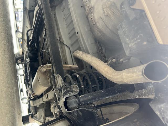 Ｎ－ＢＯＸ Ｇ・Ｌパッケージ　純正ナビ☆ＴＶ☆Ｂｌｕｅｔｏｏｔｈ☆ＳＤ☆ＤＶＤ視聴☆バックカメラ☆ステアリングリモコン☆エマージェンシーストップシグナル☆両側パワースライドドア☆ＥＴＣ☆純正１４インチアルミ☆ＨＩＤライト☆（65枚目）