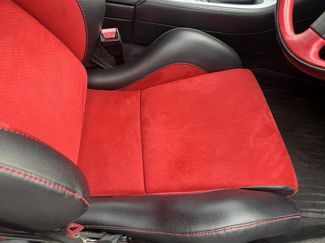 ＮＳＸ ベースグレード　後期型！禁煙車！３４０ｋメーター！ルートｋｓ仕様ボンネット・サイドスカート！ラングス車高調！平成２５年３月タイベル交換済み！セルモーター交換済み！ラジエータータンク交換済み！専用メモリーナビ！ＨＩＤ！（26枚目）