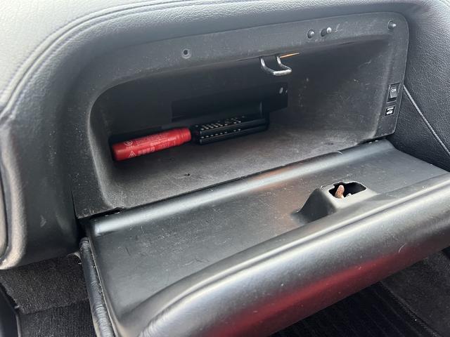 ＮＳＸ ベースグレード　後期型！禁煙車！３４０ｋメーター！ルートｋｓ仕様ボンネット・サイドスカート！ラングス車高調！平成２５年３月タイベル交換済み！セルモーター交換済み！ラジエータータンク交換済み！専用メモリーナビ！ＨＩＤ！（51枚目）