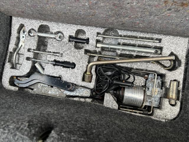 ＮＳＸ ベースグレード　後期型！禁煙車！３４０ｋメーター！ルートｋｓ仕様ボンネット・サイドスカート！ラングス車高調！平成２５年３月タイベル交換済み！セルモーター交換済み！ラジエータータンク交換済み！専用メモリーナビ！ＨＩＤ！（53枚目）