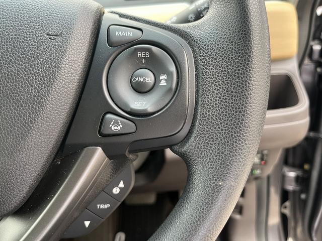 フリード Ｇ・ホンダセンシング　禁煙車！４ＷＤ！専用メモリーナビ！Ｂｌｕｅ　ｔｏｏｔｈ！バックカメラ！ＵＳＢ！レーダークルーズコントロール！ホンダセンシング！レーンキーピングアシスト！両側電動スライドドア！イドリングストップ！ＥＴＣ（52枚目）