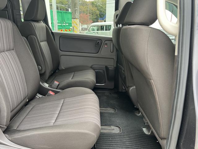 フリード Ｇ・ホンダセンシング　禁煙車！４ＷＤ！専用メモリーナビ！Ｂｌｕｅ　ｔｏｏｔｈ！バックカメラ！ＵＳＢ！レーダークルーズコントロール！ホンダセンシング！レーンキーピングアシスト！両側電動スライドドア！イドリングストップ！ＥＴＣ（62枚目）