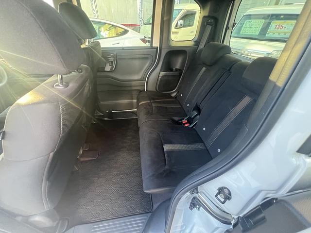N-BOXカスタム G・Lホンダセンシング 禁煙車!8インチデカSDナビ!フルセグ!バックカメラ!前後ドラレコ!Blue tooth!2.0ETC!ホンダセンシング!レーンキープ!アダクティブレーダー!シートヒーター!左側パワースライドドア(14枚目)