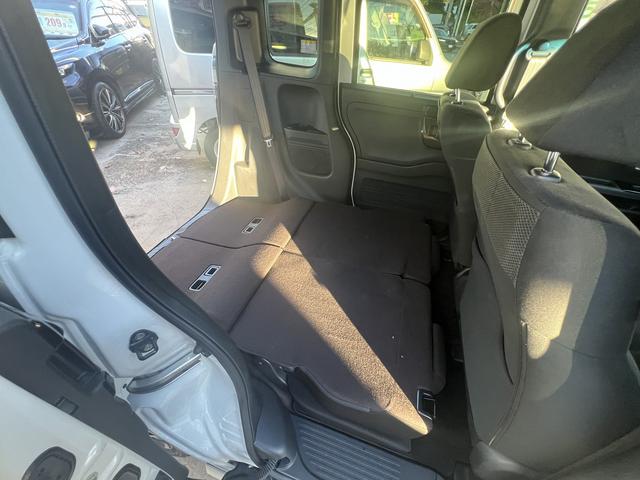 N-BOXカスタム G・Lホンダセンシング 禁煙車!8インチデカSDナビ!フルセグ!バックカメラ!前後ドラレコ!Blue tooth!2.0ETC!ホンダセンシング!レーンキープ!アダクティブレーダー!シートヒーター!左側パワースライドドア(20枚目)