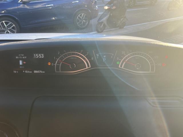 N-BOXカスタム G・Lホンダセンシング 禁煙車!8インチデカSDナビ!フルセグ!バックカメラ!前後ドラレコ!Blue tooth!2.0ETC!ホンダセンシング!レーンキープ!アダクティブレーダー!シートヒーター!左側パワースライドドア(25枚目)