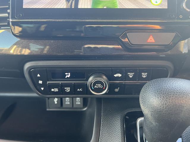 N-BOXカスタム G・Lホンダセンシング 禁煙車!8インチデカSDナビ!フルセグ!バックカメラ!前後ドラレコ!Blue tooth!2.0ETC!ホンダセンシング!レーンキープ!アダクティブレーダー!シートヒーター!左側パワースライドドア(28枚目)