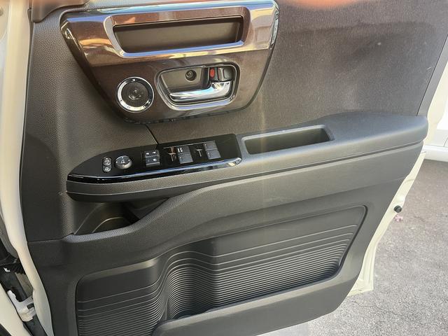 N-BOXカスタム G・Lホンダセンシング 禁煙車!8インチデカSDナビ!フルセグ!バックカメラ!前後ドラレコ!Blue tooth!2.0ETC!ホンダセンシング!レーンキープ!アダクティブレーダー!シートヒーター!左側パワースライドドア(38枚目)