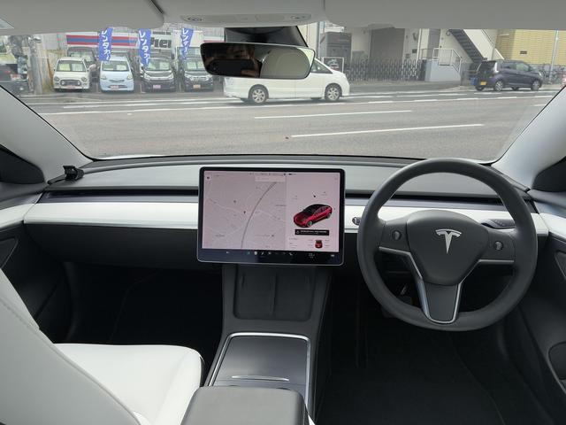 モデル3 スタンダードレンジプラス 禁煙車!FSD付!15.4インチナビ!サイド・バックカメラ!オートパイロット!緊急ブレーキ!ユーチューブ&ネトフリ視聴可!ムーンルーフ!OP19インチアルミ!パワートランク!ウォールコネクター付(50枚目)