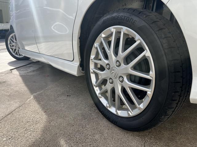 N-BOXカスタム Lターボ 禁煙車!8インチSDナビ!10インチ後席モニター!フルセグ!バックカメラ!Blue tooth!ホンダセンシング!アダクティブレーダークルーズ!前席シートヒーター!ハーフレザーシート!両側電動スライド(8枚目)