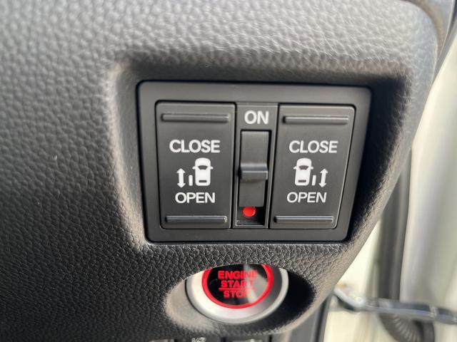 N-BOXカスタム Lターボ 禁煙車!8インチSDナビ!10インチ後席モニター!フルセグ!バックカメラ!Blue tooth!ホンダセンシング!アダクティブレーダークルーズ!前席シートヒーター!ハーフレザーシート!両側電動スライド(52枚目)