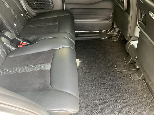 N-BOXカスタム Lターボ 禁煙車!8インチSDナビ!10インチ後席モニター!フルセグ!バックカメラ!Blue tooth!ホンダセンシング!アダクティブレーダークルーズ!前席シートヒーター!ハーフレザーシート!両側電動スライド(65枚目)