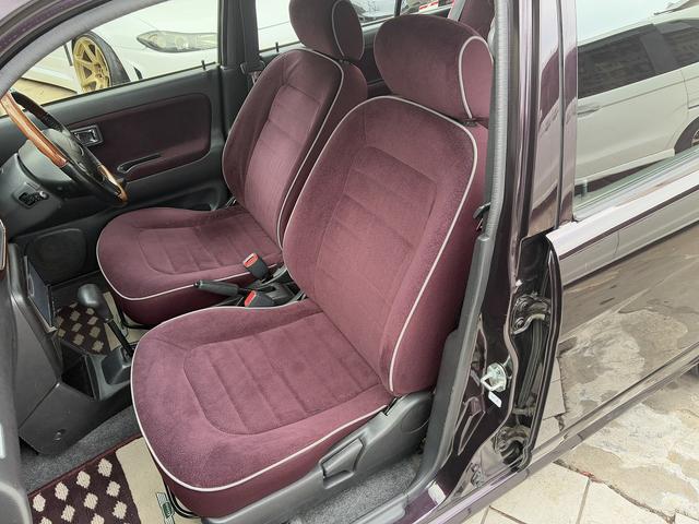 ミラジーノ ジーノ　禁煙車！ストラーダメモリーナビ！Ｂｌｕｅ　ｔｏｏｔｈ！前後メッキバンパー！メッキリング１３インチホイール！ローダウン！ウッドコンビハンドル！ウッドパネル！キーレス！２トーンカラー！（53枚目）