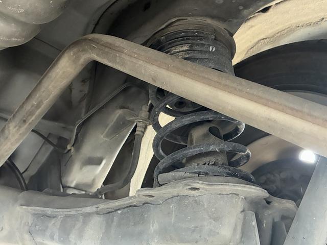 ミラジーノ ジーノ　禁煙車！ストラーダメモリーナビ！Ｂｌｕｅ　ｔｏｏｔｈ！前後メッキバンパー！メッキリング１３インチホイール！ローダウン！ウッドコンビハンドル！ウッドパネル！キーレス！２トーンカラー！（62枚目）