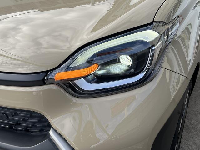 シエンタ ハイブリッドＺ　トヨタセーフティセンス☆トヨタチームメイト☆アドバンスドパーク☆透視パノラミックビュー☆純正１０．５インチナビ☆フルセグＴＶ☆純正後席１２．１インチフリップダウン☆シートヒーター・ステアヒーター☆（11枚目）