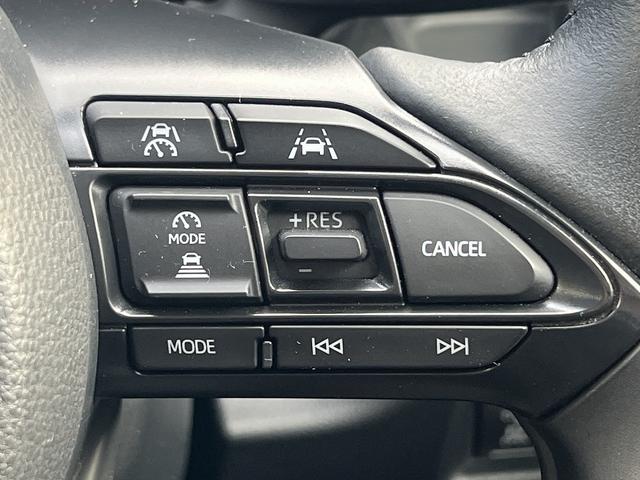 シエンタ ハイブリッドＺ　トヨタセーフティセンス☆トヨタチームメイト☆アドバンスドパーク☆透視パノラミックビュー☆純正１０．５インチナビ☆フルセグＴＶ☆純正後席１２．１インチフリップダウン☆シートヒーター・ステアヒーター☆（26枚目）