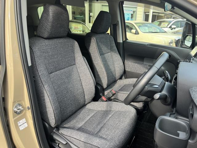 シエンタ ハイブリッドＺ　トヨタセーフティセンス☆トヨタチームメイト☆アドバンスドパーク☆透視パノラミックビュー☆純正１０．５インチナビ☆フルセグＴＶ☆純正後席１２．１インチフリップダウン☆シートヒーター・ステアヒーター☆（43枚目）