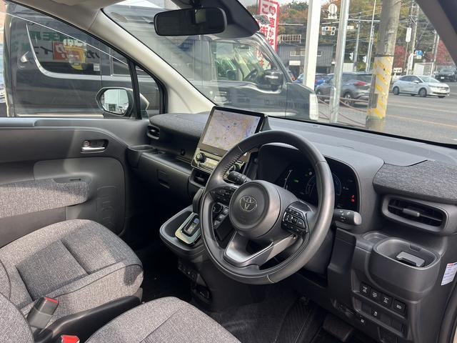 シエンタ ハイブリッドＺ　トヨタセーフティセンス☆トヨタチームメイト☆アドバンスドパーク☆透視パノラミックビュー☆純正１０．５インチナビ☆フルセグＴＶ☆純正後席１２．１インチフリップダウン☆シートヒーター・ステアヒーター☆（44枚目）