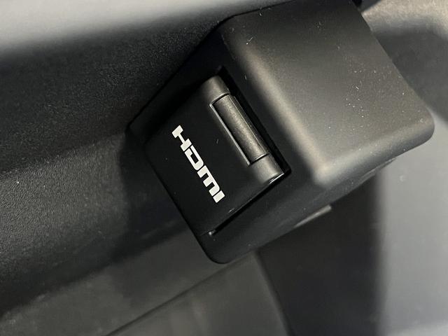 シエンタ ハイブリッドＺ　トヨタセーフティセンス☆トヨタチームメイト☆アドバンスドパーク☆透視パノラミックビュー☆純正１０．５インチナビ☆フルセグＴＶ☆純正後席１２．１インチフリップダウン☆シートヒーター・ステアヒーター☆（58枚目）