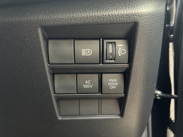 ヴォクシー ハイブリッドS-Z トヨタセーフティセンス☆トヨタチームメイト☆リモート付アドバンスドパーク☆10.5インチ純正ナビ☆フルセグTV☆BT☆USB☆全方位パノラマビューカメラ☆純正14型フリップダウン☆ハーフレザー☆(23枚目)