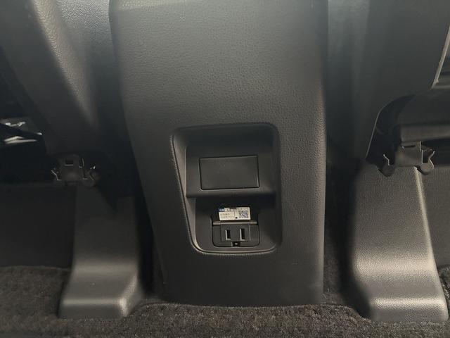 ヴォクシー ハイブリッドS-Z トヨタセーフティセンス☆トヨタチームメイト☆リモート付アドバンスドパーク☆10.5インチ純正ナビ☆フルセグTV☆BT☆USB☆全方位パノラマビューカメラ☆純正14型フリップダウン☆ハーフレザー☆(59枚目)