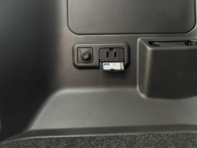 ヴォクシー ハイブリッドS-Z トヨタセーフティセンス☆トヨタチームメイト☆リモート付アドバンスドパーク☆10.5インチ純正ナビ☆フルセグTV☆BT☆USB☆全方位パノラマビューカメラ☆純正14型フリップダウン☆ハーフレザー☆(67枚目)