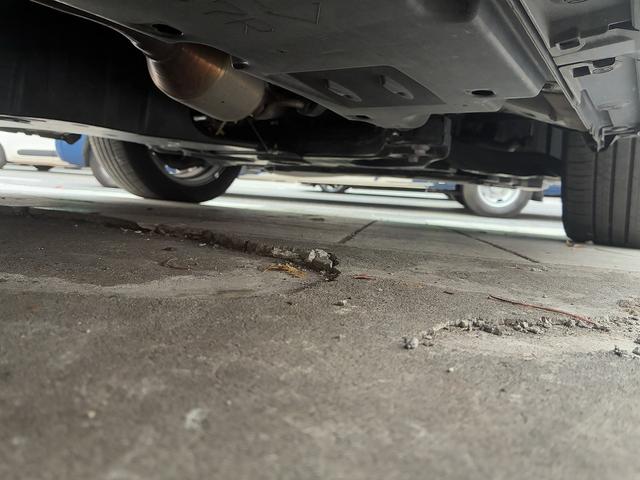 ヴォクシー ハイブリッドS-Z トヨタセーフティセンス☆トヨタチームメイト☆リモート付アドバンスドパーク☆10.5インチ純正ナビ☆フルセグTV☆BT☆USB☆全方位パノラマビューカメラ☆純正14型フリップダウン☆ハーフレザー☆(76枚目)