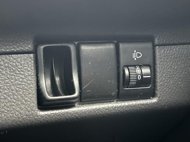 アルトラパン Ｌ　専用メモリーナビ！フルセグＴＶ！ＤＶＤ再生！Ｂｌｕｅ　ｔｏｏｔｈ！１３インチホワイトアルミホイール！電動格納ミラー！キーレス！（21枚目）