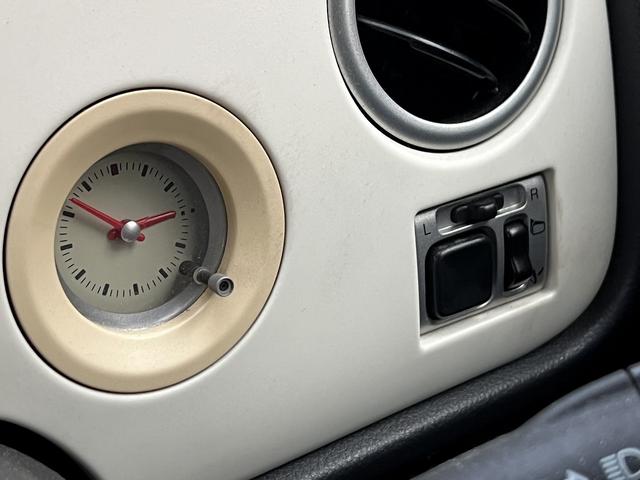 アルトラパン Ｌ　専用メモリーナビ！フルセグＴＶ！ＤＶＤ再生！Ｂｌｕｅ　ｔｏｏｔｈ！１３インチホワイトアルミホイール！電動格納ミラー！キーレス！（22枚目）