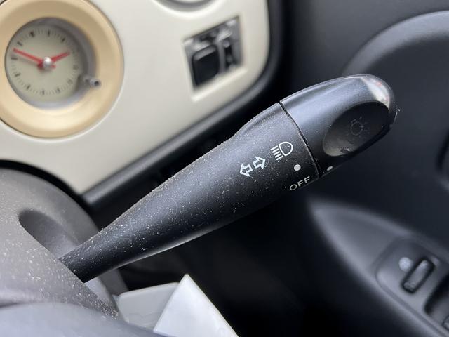 アルトラパン Ｌ　専用メモリーナビ！フルセグＴＶ！ＤＶＤ再生！Ｂｌｕｅ　ｔｏｏｔｈ！１３インチホワイトアルミホイール！電動格納ミラー！キーレス！（26枚目）