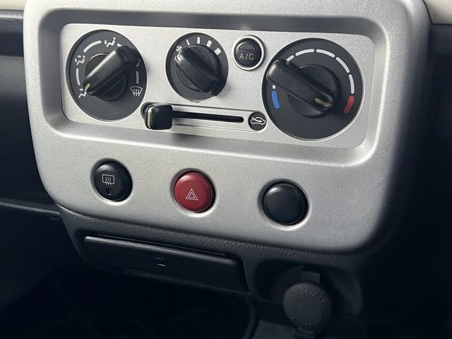 アルトラパン Ｌ　専用メモリーナビ！フルセグＴＶ！ＤＶＤ再生！Ｂｌｕｅ　ｔｏｏｔｈ！１３インチホワイトアルミホイール！電動格納ミラー！キーレス！（33枚目）