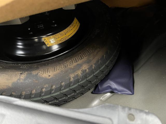 アルトラパン Ｌ　専用メモリーナビ！フルセグＴＶ！ＤＶＤ再生！Ｂｌｕｅ　ｔｏｏｔｈ！１３インチホワイトアルミホイール！電動格納ミラー！キーレス！（59枚目）